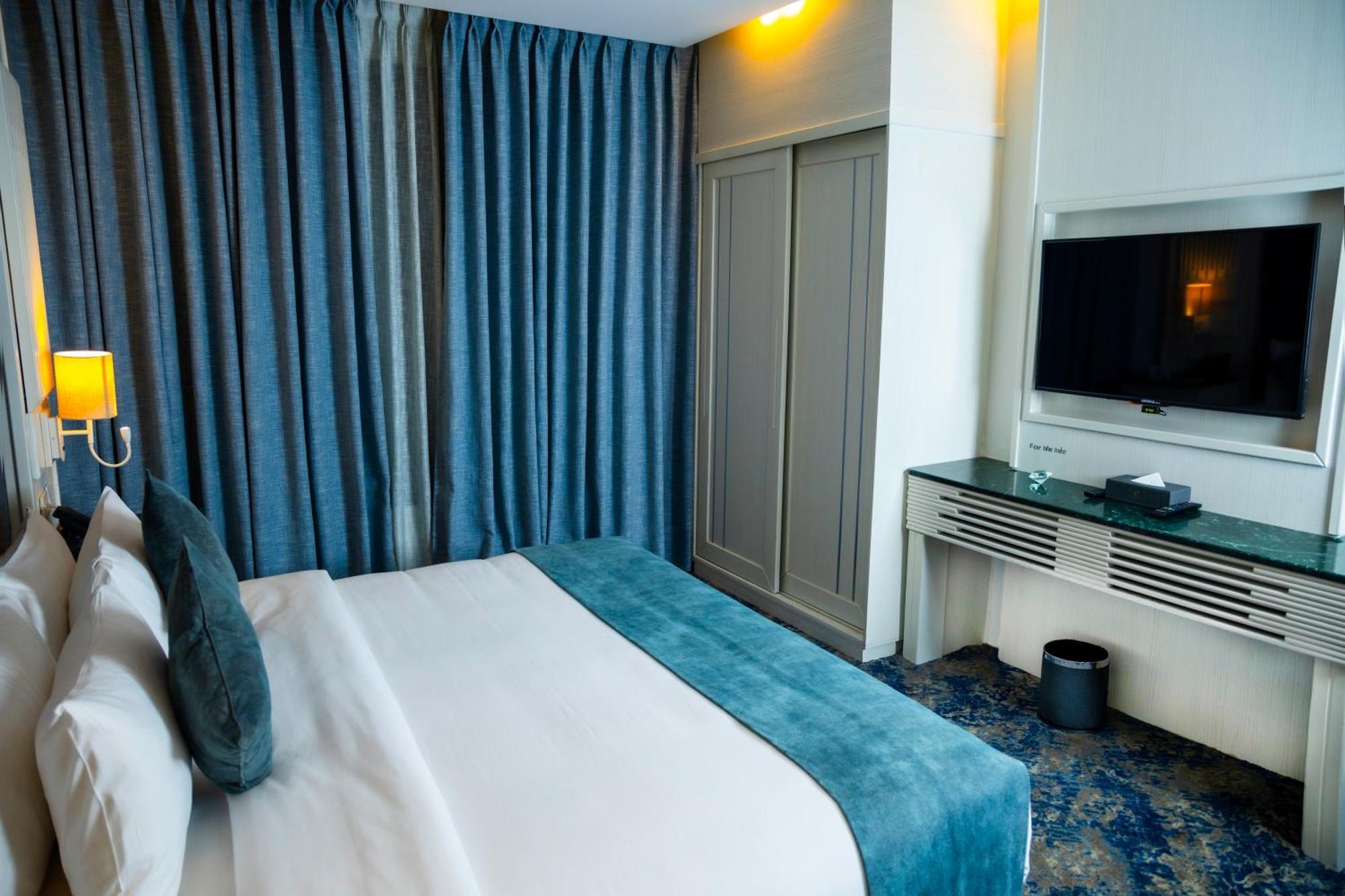 Opal Hotel Amman Buitenkant foto